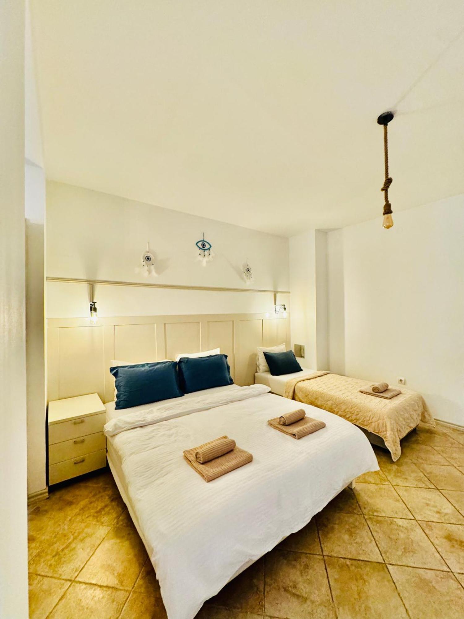 Felix Aparthotel *