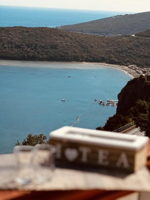 Felix * Budva