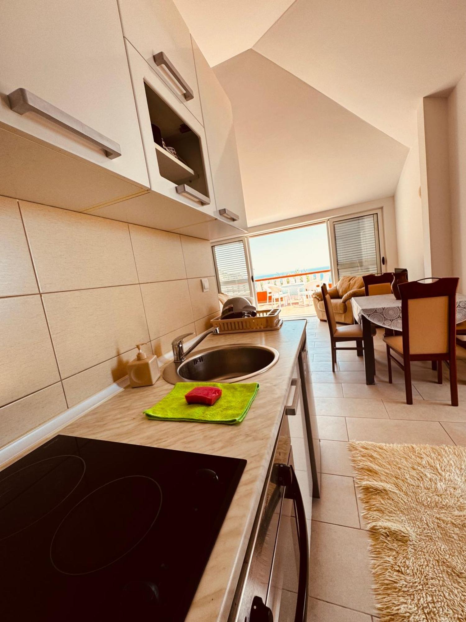 Felix Aparthotel Budva